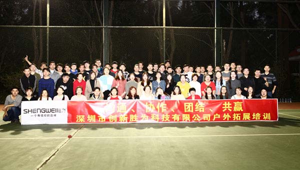 视频KVM切换器解决方案-24小时技术服务